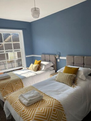 Unclassified image, 4 of 44, button - White Hart Hotel & Restaurant (Whitchurch)