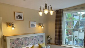 Room - White Hart Hotel & Restaurant (Whitchurch)