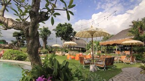 Unclassified image, 4 of 51, button - Taulan Villa and Restaurant (Keroboken Kelod)