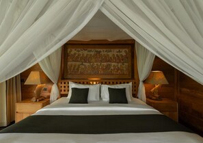 Room - Taulan Villa and Restaurant (Keroboken Kelod)