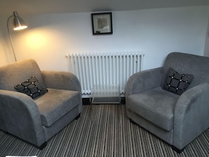 Living area - Manorhaus Llangollen (Llangollen)