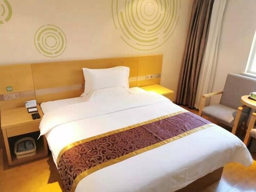 Greentree Xining Chengzhong Area Dongguan Street Street Hotel
