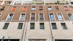 Unclassified image, 2 of 23, button - Rome As You Feel - Zoccolette Apartment (Rome)