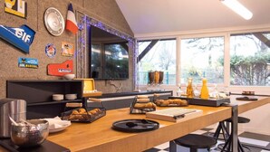 Unclassified image, 4 of 41, button - Enzo Hotels Trappes by Kyriad Direct (Trappes)