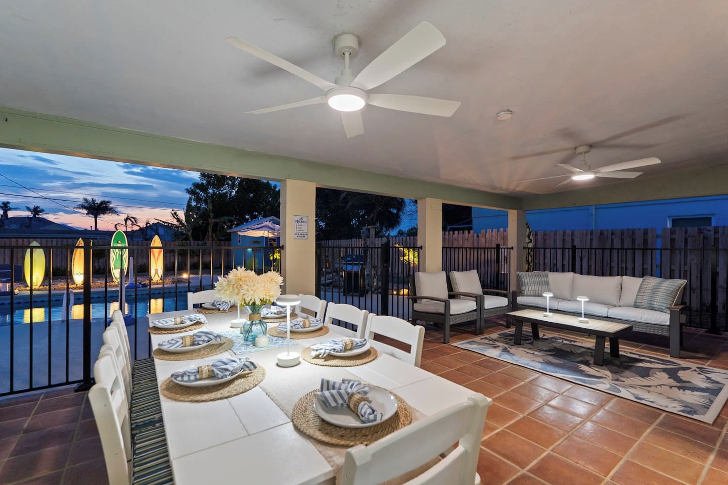 Outdoor dining