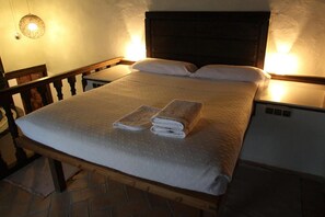 Unclassified image, 5 of 35, button - Hotel Rural Llerau (Ponga)