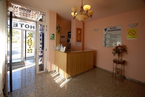 Lobby - Hotel Valdovino (Valdovino)