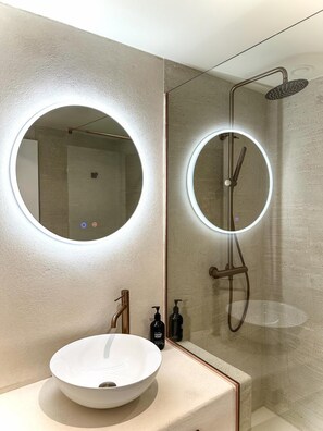 Bathroom - Boutique Hotel Atelier (Sant Pere Pescador)