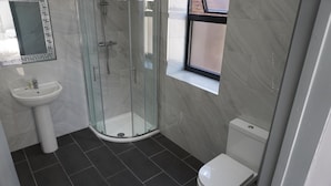 Bathroom - Roshni Hotel (Southall)