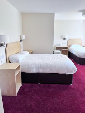 Room - Templestowe Hotel, Number One for Entertainment in Torquay (Torquay)