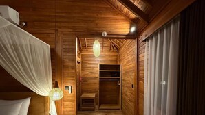 Room - Taman Swarga Villa Resort & Spa (Sidemen)