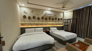 Room - Shelton Boulevard Hotel (Lahore)