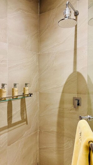 Bathroom - Mantra Wellness Bali (Pecatu)