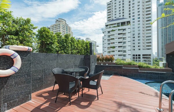 Resort Style Condo - Heart Of Bangkok - Bangkok