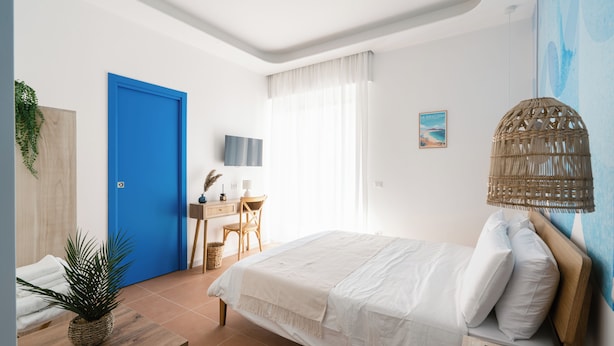 Comfort Room, 1 King Bed, Balcony, Courtyard View - Calima Guest House (Napoli)