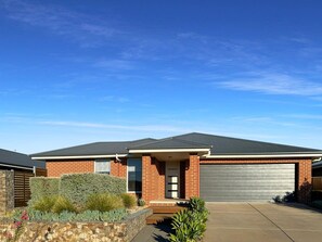 Exterior - St Pauls Comfort Home (Wagga Wagga)