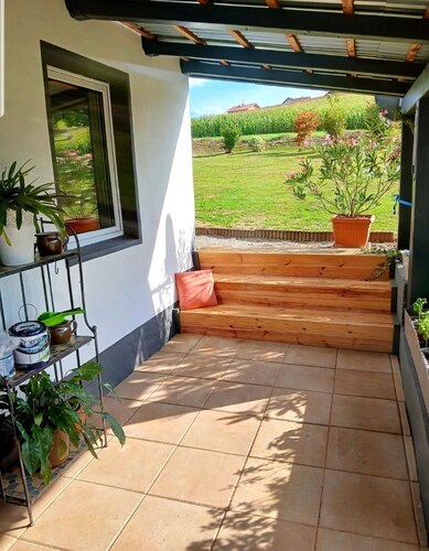An idyllic setting surrounded by nature between the Bavarian Forest and the Danube.