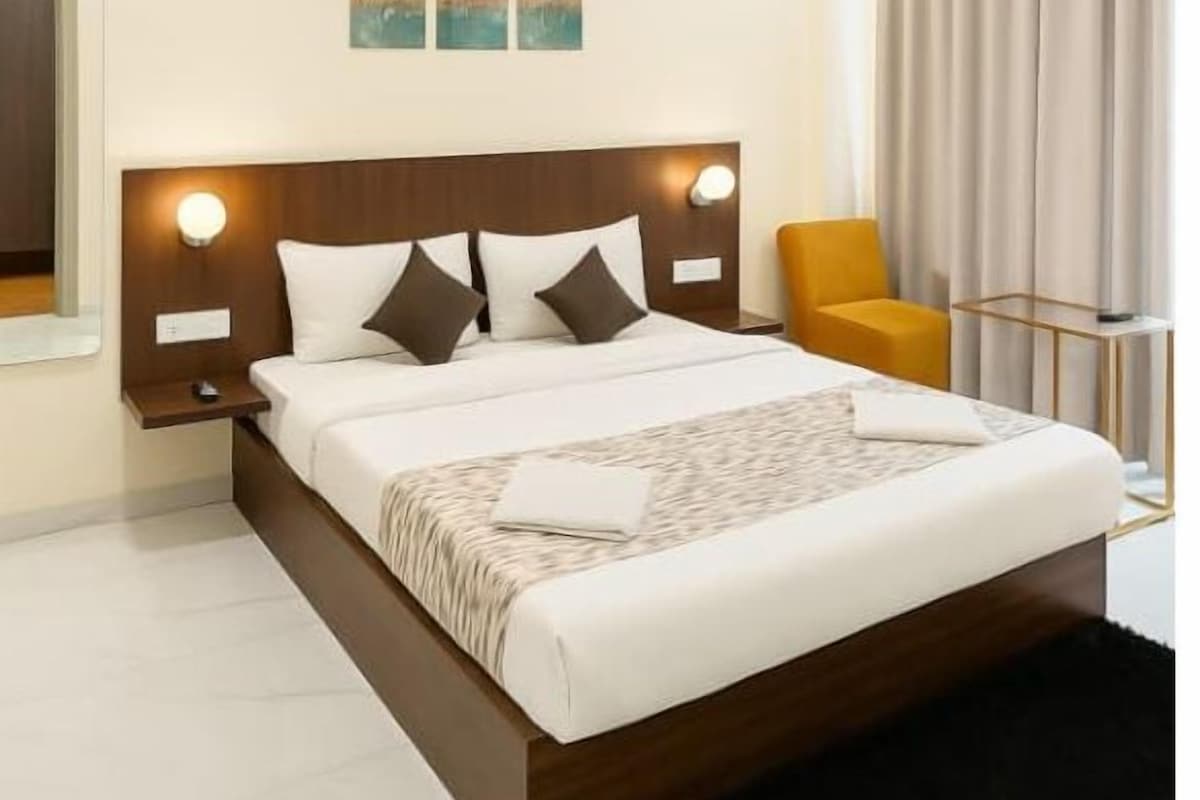 Quarto casal luxo | Ferros/tábuas de passar roupa, Wi-Fi de cortesia