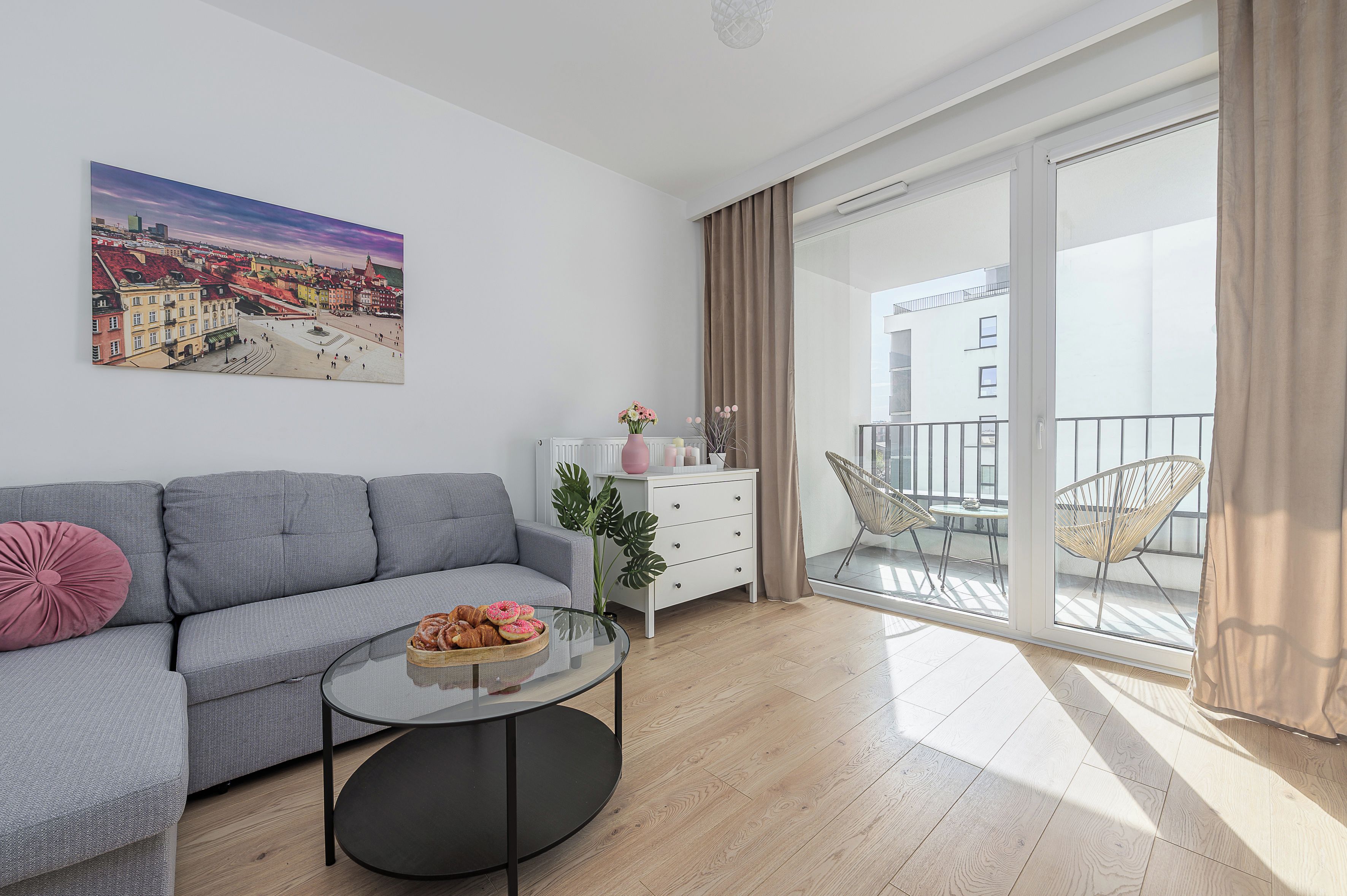 Basic Apartment, Non Smoking, Balcony | Living area
