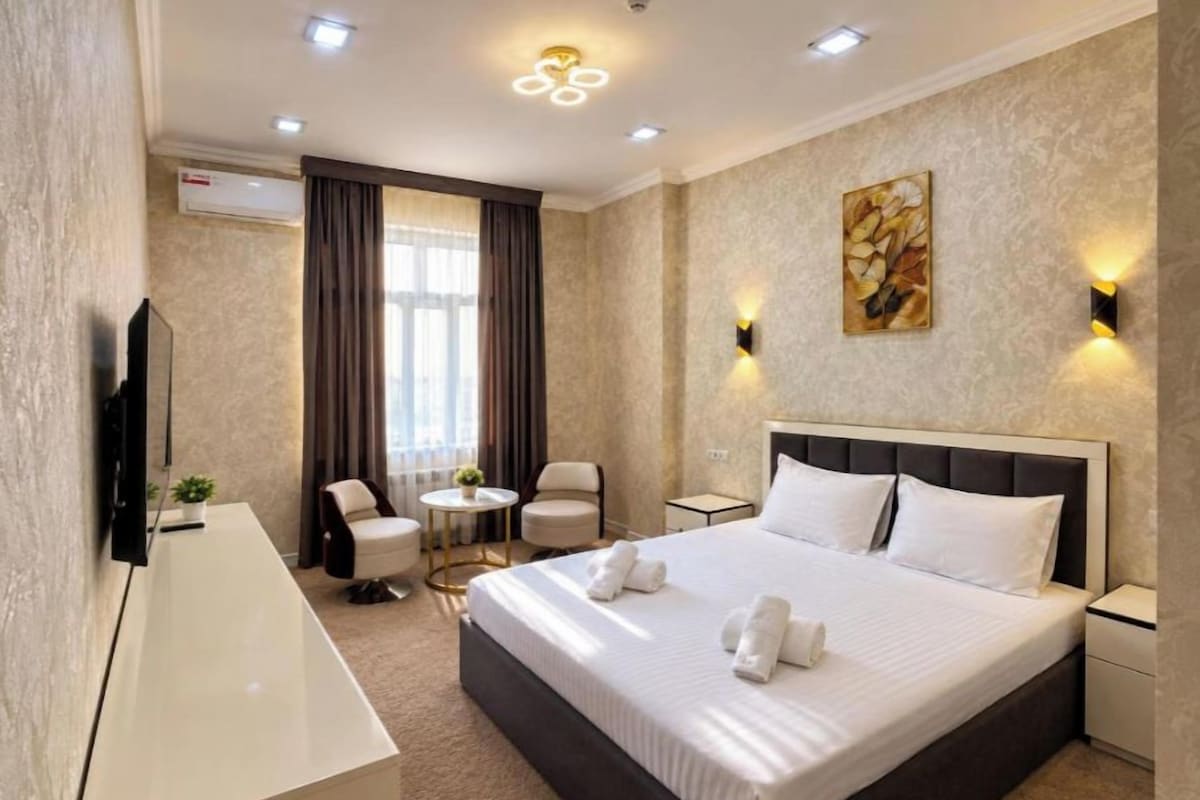 Dreibettzimmer, Stadtblick