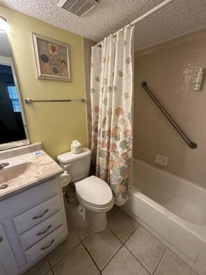 Unclassified image, 5 of 30, button - Cozy Ocean & Pool View 2-Bedroom, 2-Bathroom Condo in Amazing Ormond Beach Fla. (Ormond Beach)