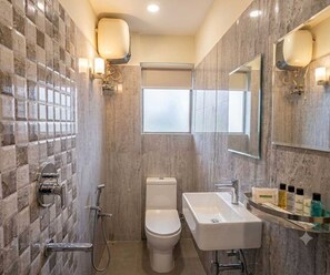 Nh à | Phòng tắm