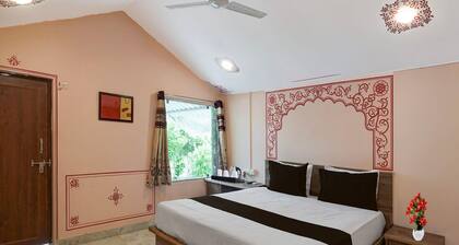 Classic Padmavati Lake Resort