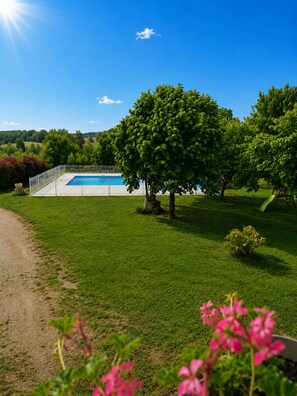 Pool - La Plume Blanche - Refuge idéal : piscine, détente et moments précieux (Mailhoc)