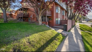 Exterior - Cozy One Bedroom Condo Near Downtown Bismarck (Bismarck)