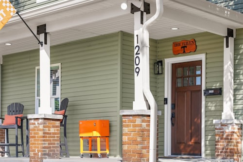 Welcome to Vol Haven – Your Home on Rocky Top!