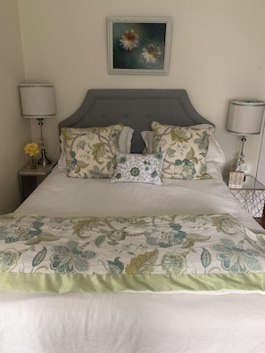 Room - Two bedroom, Two Bath with Pool in vibrant Downtown Orlando (Orlando)