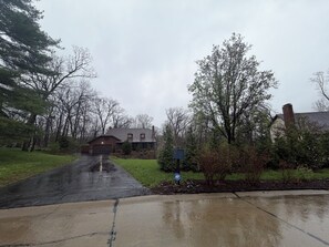 Unclassified image, 2 of 6, button - Big St. Charles Gateway-Deer/Forest View (Saint Charles)