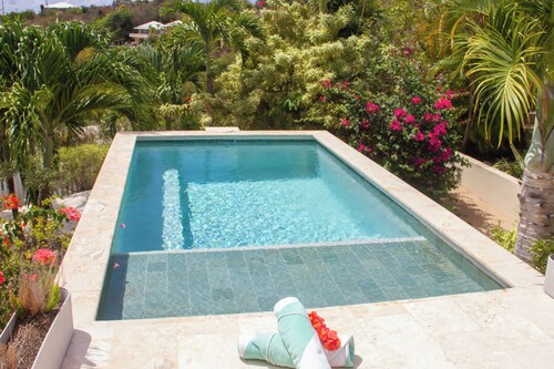 3-bedroom East End Villa with Pool & amazing views of the BVI islands & St John
