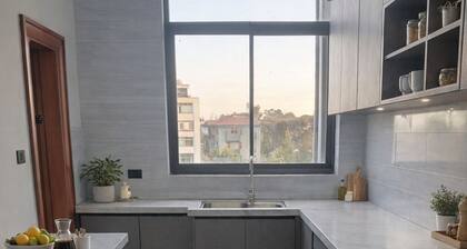 YADAM Luxury 3BR Serviced Apartments