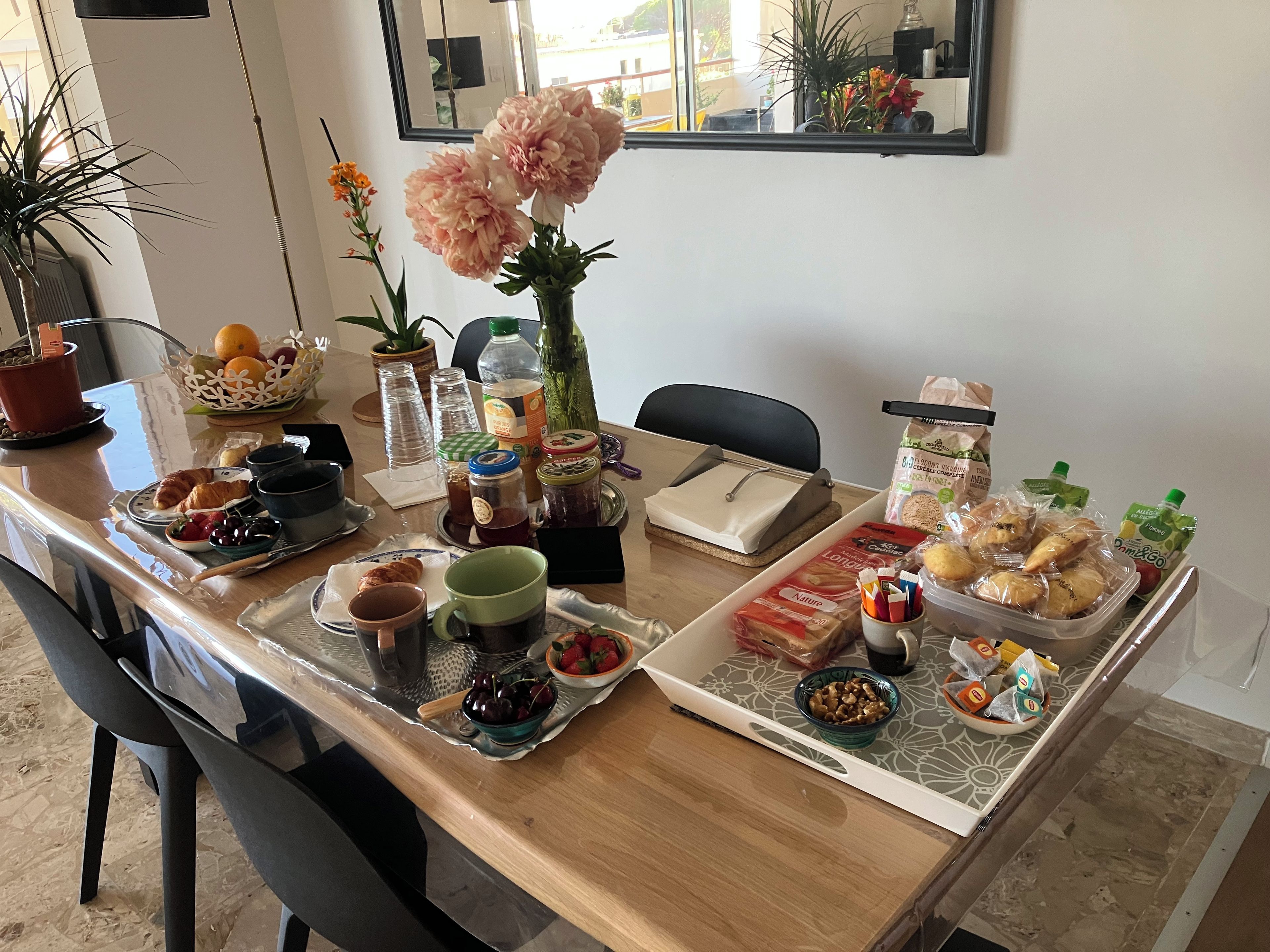 Breakfast area
