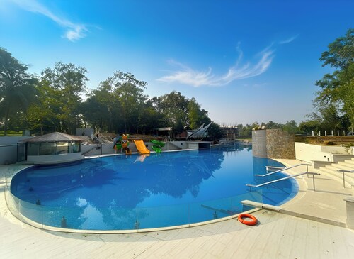 Seagull Resort and Spa Village