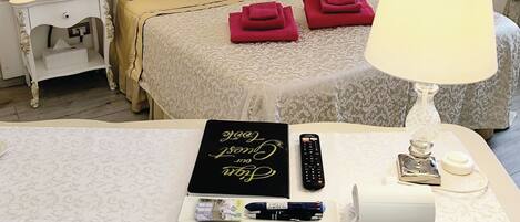 Iron/ironing board, internet, bed sheets