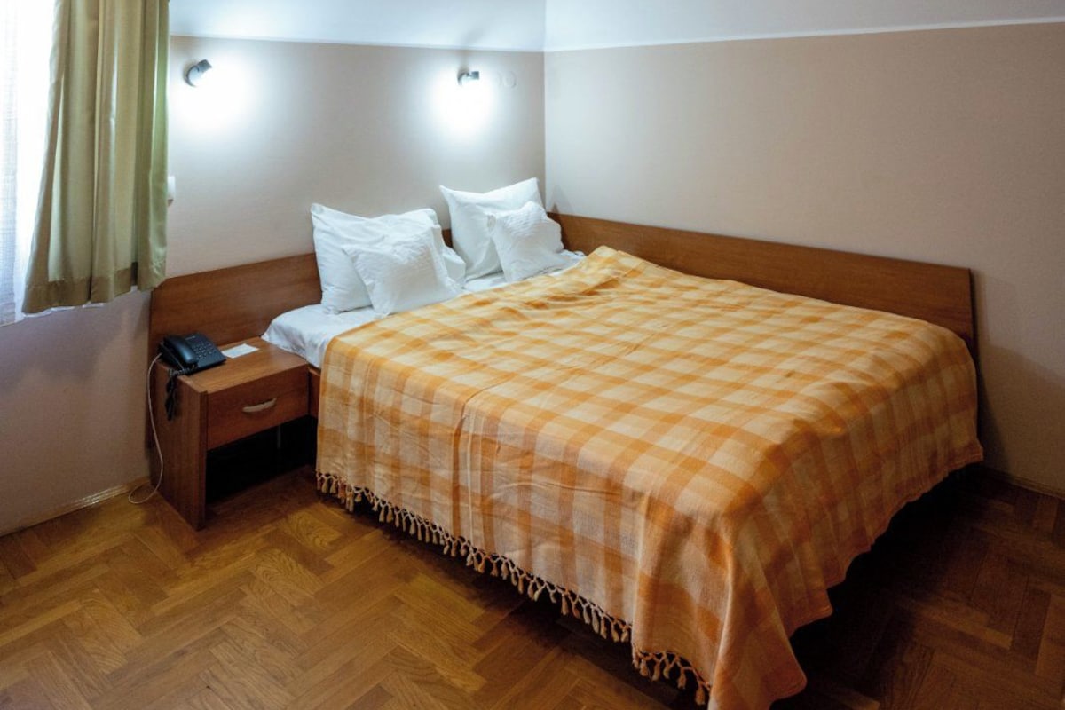 Kamar Double Standar | Wi-Fi gratis