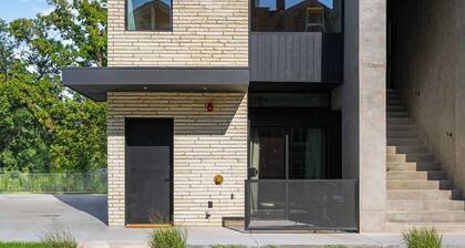 Modern King Suite at City Park | Walk to Downtown