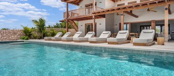 Luxury Oceanfront 5-Bedroom Villa with Private Pool | Bonaire