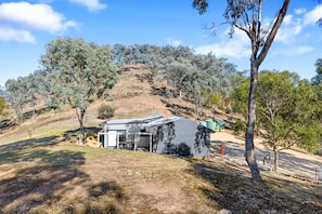 Unclassified image, 3 of 26, button - Bella Vista High Country Retreat: Views, Firepit & Pets (Bonnie Doon)