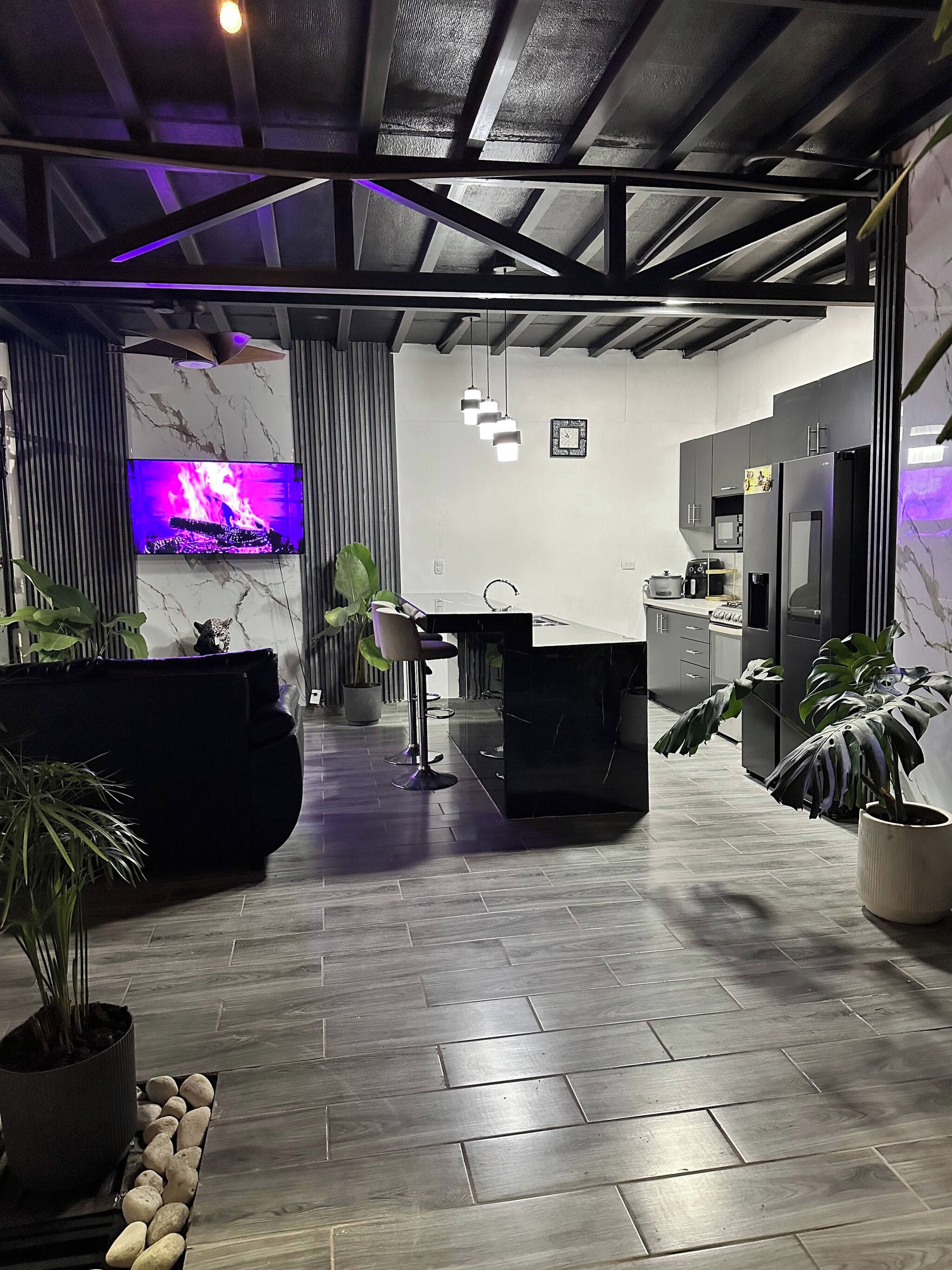 Apartment, 1 Bedroom, Smoking, Patio | Interior