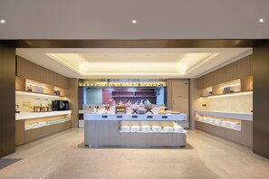 Bao gồm bữa sáng buffet hàng ngày 