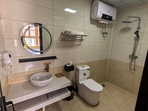 Bathroom - Ming Yard Near Mutianyu Great Wall (Beijing)