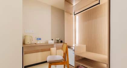 CHONG QINGYAN YU Designer Hotel