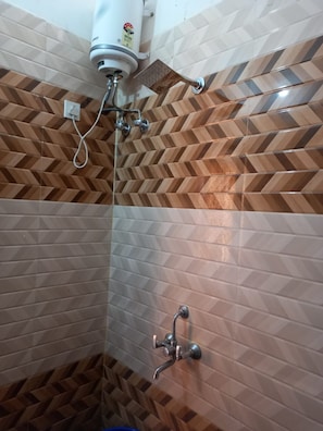 Standardzimmer | Badezimmer