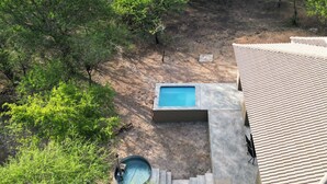 Exterior - Luxury Bush Villa Near Kruger | Wildlife, Pool & Wood-Fired Hot Tub (Marloth Park)