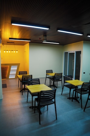 Dining - Cloudbeds Inn (Laoag City)