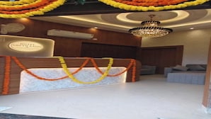 Unclassified image, 3 of 8, button - Hotel Dream Kashi (Faizabad)