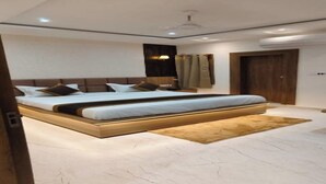 Unclassified image, 2 of 8, button - Hotel Dream Kashi (Faizabad)